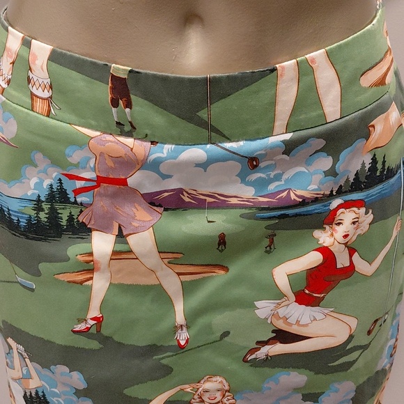 Loudmouth Ladies Women's Retro Golf Print Mini Skort - Picture 2 of 8